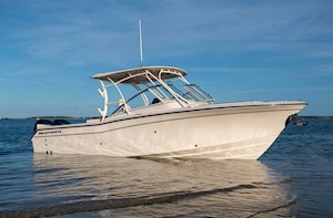 Grady-White Freedom 275 27-foot dual console boat starboard side