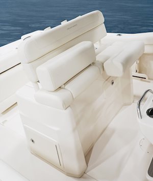 Grady-White Canyon 271 27-foot center console helm seat