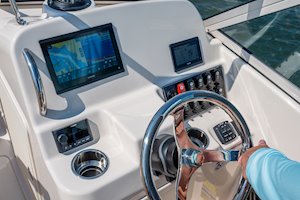 Grady-White Freedom 215 21-foot dual console helm