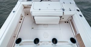 Grady-White Fisherman 257 center console self-bailing cockpit