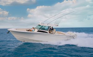 Grady-White Canyon 386 center console port side running Islamorado, Florida