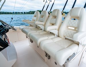 Grady-White Canyon 386 Helm Seats