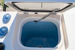 Grady-White Boats Express 340 33-foot Express Cabin 32-gal. livewell